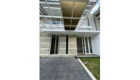 Dijual Rumah Citraland Utara Cluster Greenlake Baru Gress
